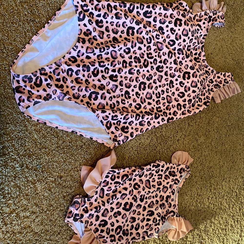 New Mommy and me swimsuits
